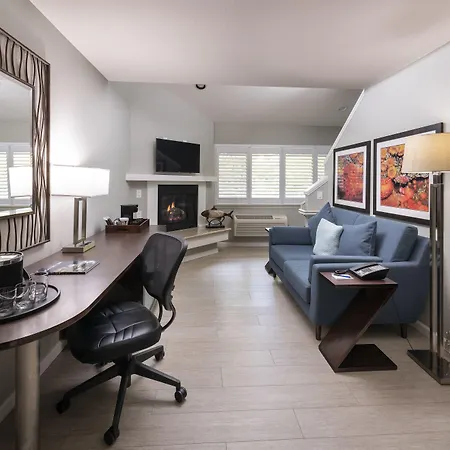 Mariposa Inn And Suites-3